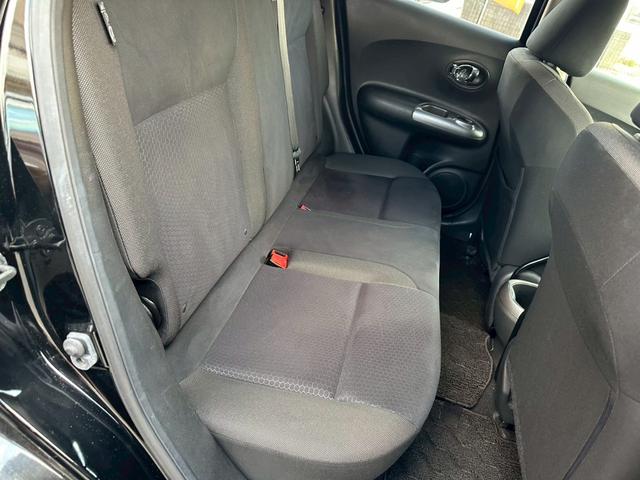 ジューク 15RX タイプV 17インチAW 純正ナビ ワンオーナー 禁煙車(23枚目)