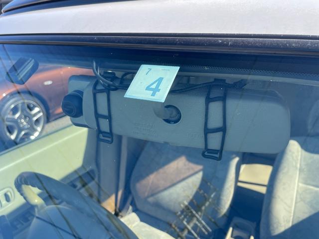 ラシーン タイプA ショックアブソーバー(NEWSRSPECIAL) 10.1インチディスプレイオーディオ(kar10c) Bカメラ ドラレコ(ミラー一体型/前後タイプ) ETC 純正フロアマット ドアバイザー 禁煙車(5枚目)