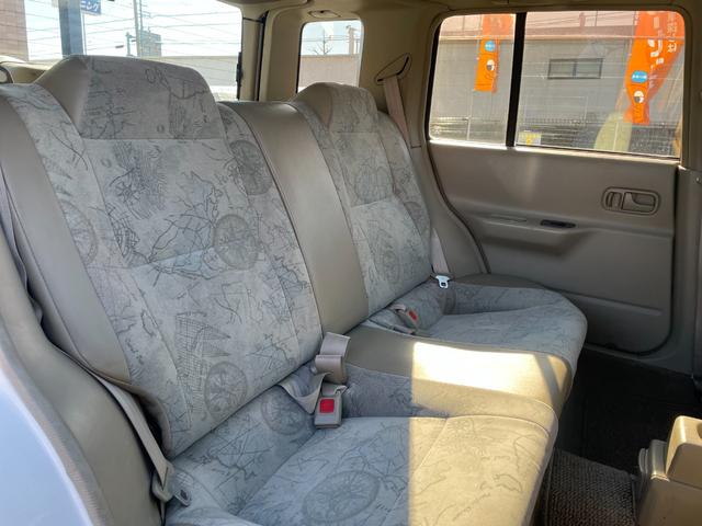 ラシーン タイプA ショックアブソーバー(NEWSRSPECIAL) 10.1インチディスプレイオーディオ(kar10c) Bカメラ ドラレコ(ミラー一体型/前後タイプ) ETC 純正フロアマット ドアバイザー 禁煙車(18枚目)