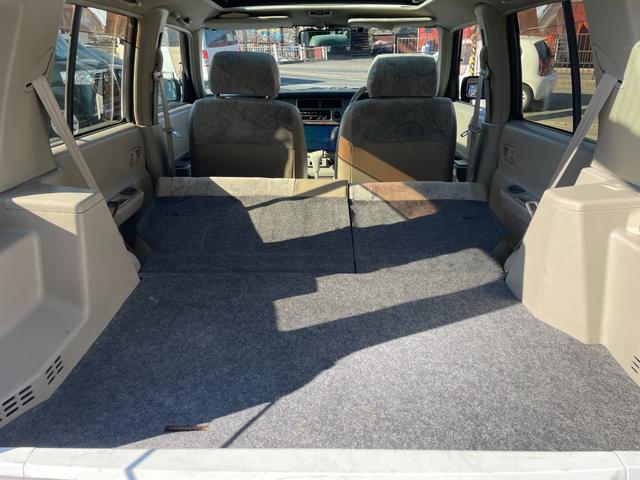 ラシーン タイプA ショックアブソーバー(NEWSRSPECIAL) 10.1インチディスプレイオーディオ(kar10c) Bカメラ ドラレコ(ミラー一体型/前後タイプ) ETC 純正フロアマット ドアバイザー 禁煙車(22枚目)