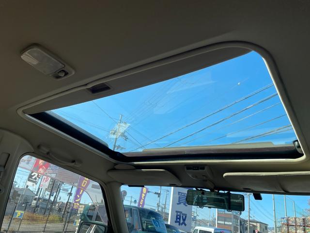 ラシーン タイプA ショックアブソーバー(NEWSRSPECIAL) 10.1インチディスプレイオーディオ(kar10c) Bカメラ ドラレコ(ミラー一体型/前後タイプ) ETC 純正フロアマット ドアバイザー 禁煙車(28枚目)