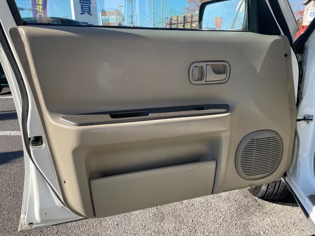 ラシーン タイプA ショックアブソーバー(NEWSRSPECIAL) 10.1インチディスプレイオーディオ(kar10c) Bカメラ ドラレコ(ミラー一体型/前後タイプ) ETC 純正フロアマット ドアバイザー 禁煙車(29枚目)