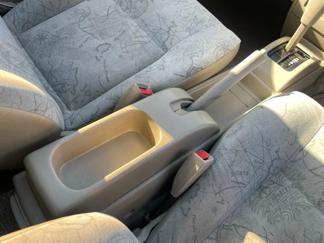 ラシーン タイプA ショックアブソーバー(NEWSRSPECIAL) 10.1インチディスプレイオーディオ(kar10c) Bカメラ ドラレコ(ミラー一体型/前後タイプ) ETC 純正フロアマット ドアバイザー 禁煙車(33枚目)