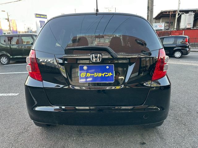 フィット Ｇスマートセレクション　禁煙車　純正ナビ　社外アルミ　ワンセグＴＶ　Ｂカメラ　ＥＴＣ　ＣＤ　ＤＶＤ　自社　ローン（36枚目）