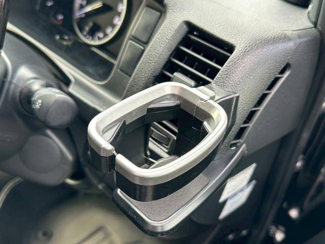 ハイエースバン スーパーGL ダークプライムII モデリスタ ヘッドレストモニター ベッド 社外スピーカー ワンオーナー 禁煙 ユーザー買取 社外AW(18枚目)