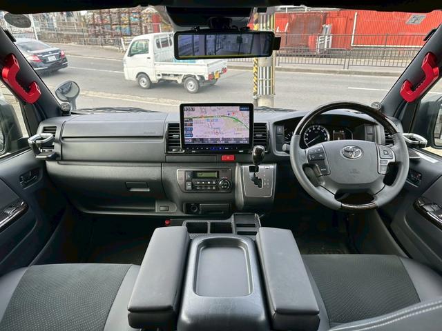 ハイエースバン スーパーGL ダークプライムII モデリスタ ヘッドレストモニター ベッド 社外スピーカー ワンオーナー 禁煙 ユーザー買取 社外AW(26枚目)