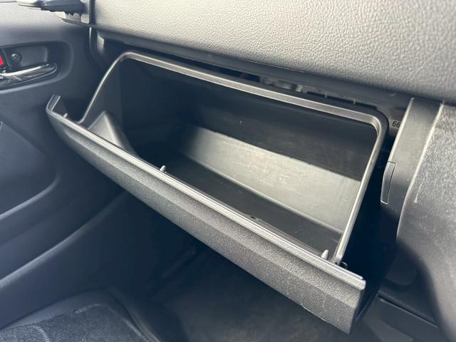 ハイエースバン スーパーGL ダークプライムII モデリスタ ヘッドレストモニター ベッド 社外スピーカー ワンオーナー 禁煙 ユーザー買取 社外AW(28枚目)