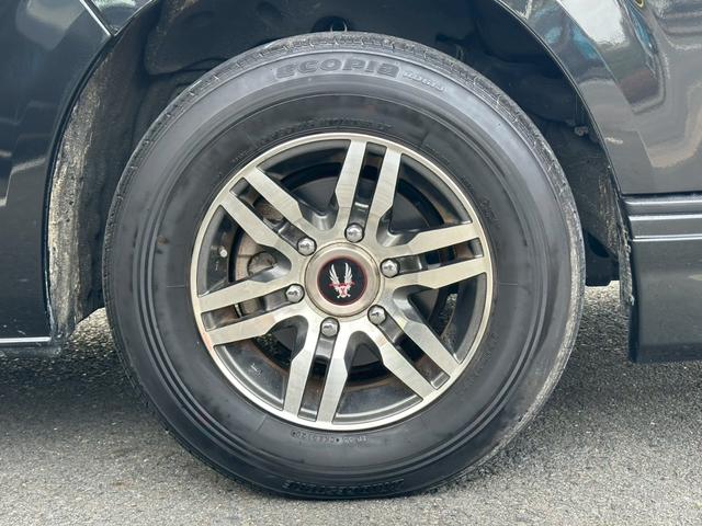 ハイエースバン スーパーGL ダークプライムII モデリスタ ヘッドレストモニター ベッド 社外スピーカー ワンオーナー 禁煙 ユーザー買取 社外AW(53枚目)