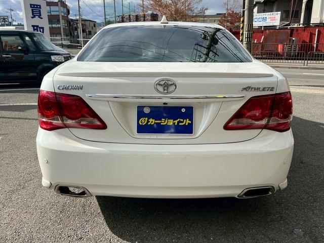クラウン ２．５アスリート　ナビパッケージ　禁煙車　純正ナビ　Ｂｌｕｅｔｏｏｔｈ　パワーシートバックカメラ　ＥＴＣ　ＢＬＩＴＺ車高調　電動格納ミラー（4枚目）