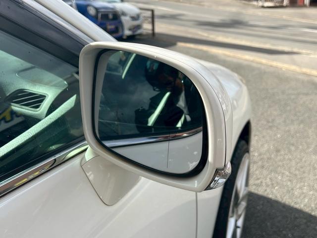 クラウン ２．５アスリート　ナビパッケージ　禁煙車　純正ナビ　Ｂｌｕｅｔｏｏｔｈ　パワーシートバックカメラ　ＥＴＣ　ＢＬＩＴＺ車高調　電動格納ミラー（27枚目）