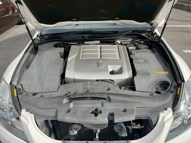 クラウン ２．５アスリート　ナビパッケージ　禁煙車　純正ナビ　Ｂｌｕｅｔｏｏｔｈ　パワーシートバックカメラ　ＥＴＣ　ＢＬＩＴＺ車高調　電動格納ミラー（42枚目）