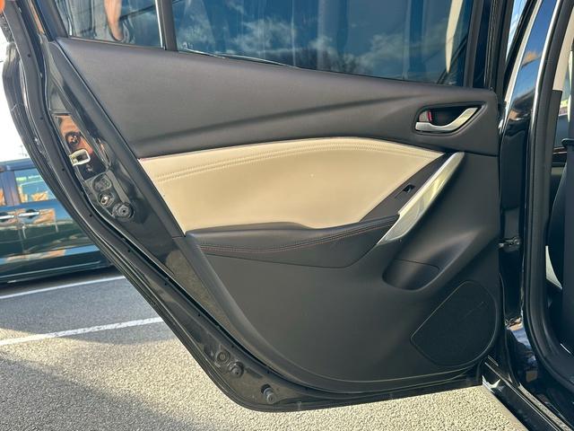 アテンザセダン ＸＤ　Ｌパッケージ　ディーゼルターボ　サンルーフ　ＢＯＳＥサウンド　レーダークルーズコントロール　純正ナビ　フルセグＴＶパワーシート　シートヒーター　自社　ローン（36枚目）