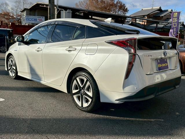 プリウス Ａツーリングセレクション　黒合皮シート／純正９インチＳＤナビ・地デジＴＶ／電動コーナーポール／バックモニター／ヘッドアップディスプレイ／純正１７インチＡＷ／純正ビルトインＥＴＣ／スマートキー（46枚目）