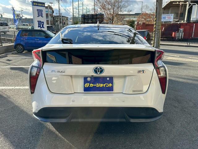 プリウス Ａツーリングセレクション　黒合皮シート／純正９インチＳＤナビ・地デジＴＶ／電動コーナーポール／バックモニター／ヘッドアップディスプレイ／純正１７インチＡＷ／純正ビルトインＥＴＣ／スマートキー（47枚目）