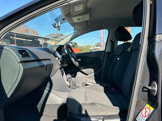 ポロ ＴＳＩコンフォートライン　ディスプレイオーディオ　天張り張替済み　バックカメラ　ＥＴＣ　自社　ローン（16枚目）