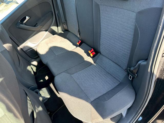 ポロ ＴＳＩコンフォートライン　ディスプレイオーディオ　天張り張替済み　バックカメラ　ＥＴＣ　自社　ローン（18枚目）