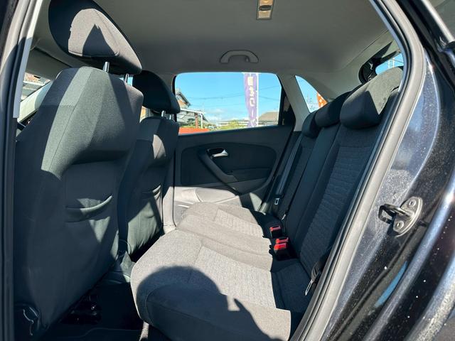 ポロ ＴＳＩコンフォートライン　ディスプレイオーディオ　天張り張替済み　バックカメラ　ＥＴＣ　自社　ローン（19枚目）