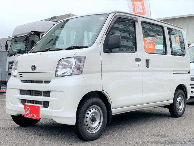 スペシャル　ＡＴ　エアコン　パワステ　両側スライドドア　運転席・助手席エアバック　ＡＭ・ＦＭラジオ　走行１１０００キロ　ホワイトカラー　軽バン(3枚目)