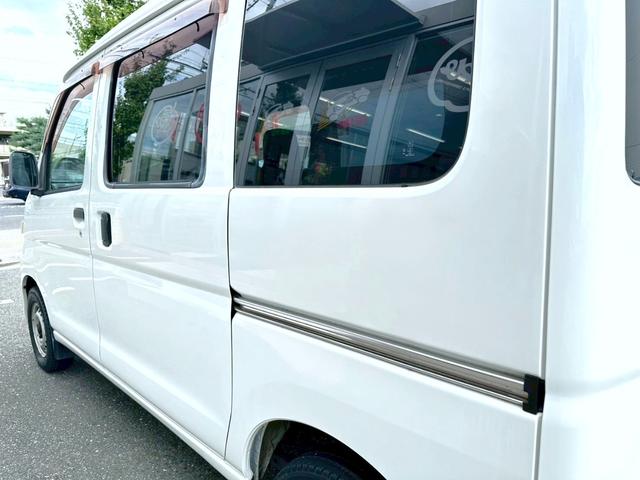 ハイゼットカーゴ スペシャル　パワーステアリング　タイミングチェーン　エアバック　エアコン　走行距離４０１００ｋｍ　軽バン　軽箱　ハイルーフ　積載量３５０ｋｇ（17枚目）