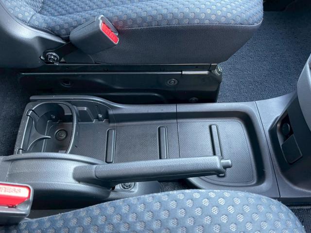 ＮＶ２００バネットバン ＧＸ　ＥＴＣ　キーレス　レーンキープアシスト　横滑り防止装置　電動格納ミラー　記録簿有（Ｒ４．４月９月１０月Ｒ５．９月１０月Ｒ６．９月Ｒ７．１０月）ＡＢＳ　パワーステアリング　パワーウィンドウ　エアバック（33枚目）