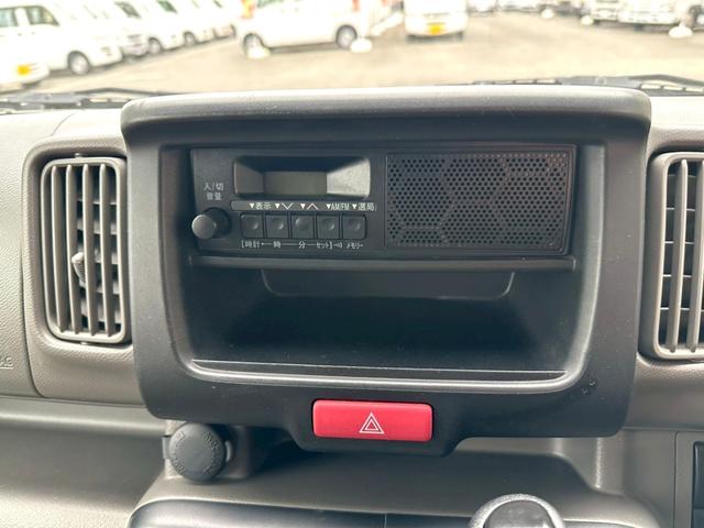 ＮＶ１００クリッパーバン ＤＸ　４ＷＤ　タイミングチェーン　天井棚　キーレス　パワーステアリング　パワーウィンドウ　エアバック　エアコン　軽バン　軽箱　ハイルーフ　積載量３５０ｋｇ（32枚目）