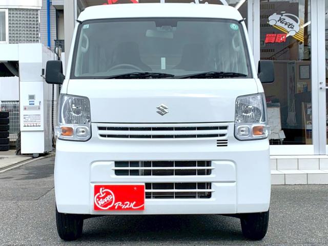エブリイ  タイミングチェーン 走行浅 走行19600km レーダーブレーキサポート 横滑り防止機能 2nd発進 2速発進 直納専用車 軽バン 軽箱 積載量350kg 4人乗り パワステ エアコン エアバック(8枚目)