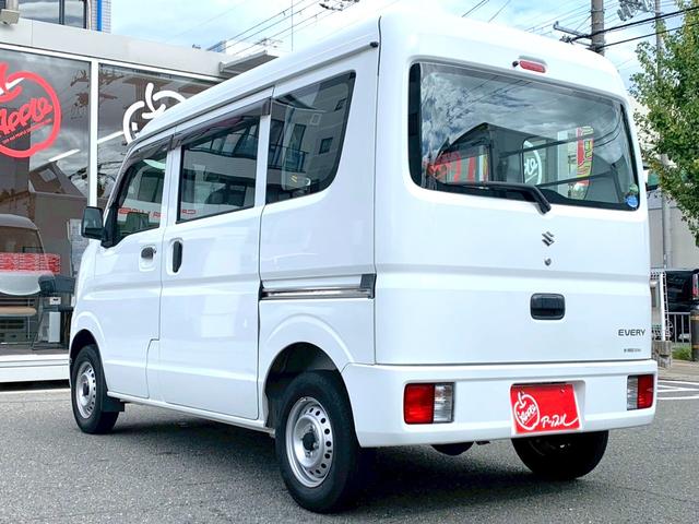 エブリイ  タイミングチェーン 走行浅 走行19600km レーダーブレーキサポート 横滑り防止機能 2nd発進 2速発進 直納専用車 軽バン 軽箱 積載量350kg 4人乗り パワステ エアコン エアバック(11枚目)
