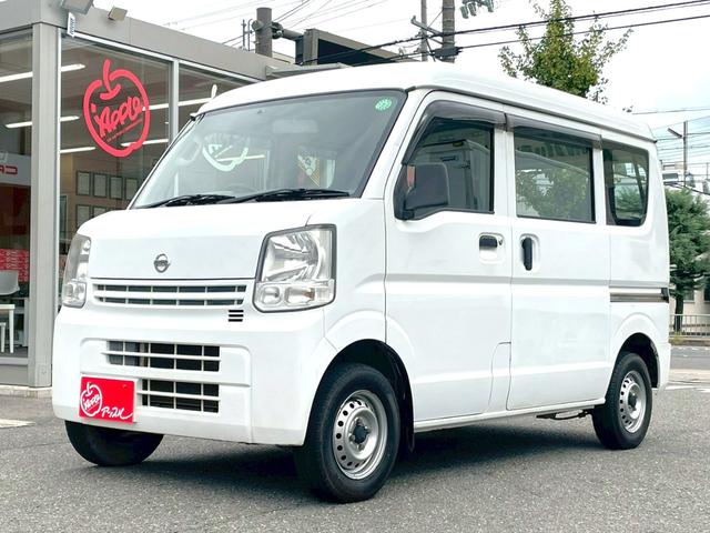 ＮＶ１００クリッパーバン ＤＸ　タイミングチェーン　オートギアシフト　ハイルーフ　軽バン　軽箱　積載量３５０ｋｇ　パワステ　エアコン　エアバック　４人乗り（9枚目）