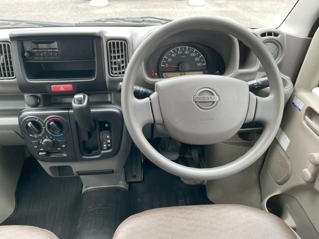 ＮＶ１００クリッパーバン ＤＸ　タイミングチェーン　オートギアシフト　ハイルーフ　軽バン　軽箱　積載量３５０ｋｇ　パワステ　エアコン　エアバック　４人乗り（22枚目）