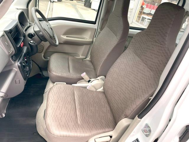 ＮＶ１００クリッパーバン ＤＸ　タイミングチェーン　オートギアシフト　ハイルーフ　軽バン　軽箱　積載量３５０ｋｇ　パワステ　エアコン　エアバック　４人乗り（25枚目）