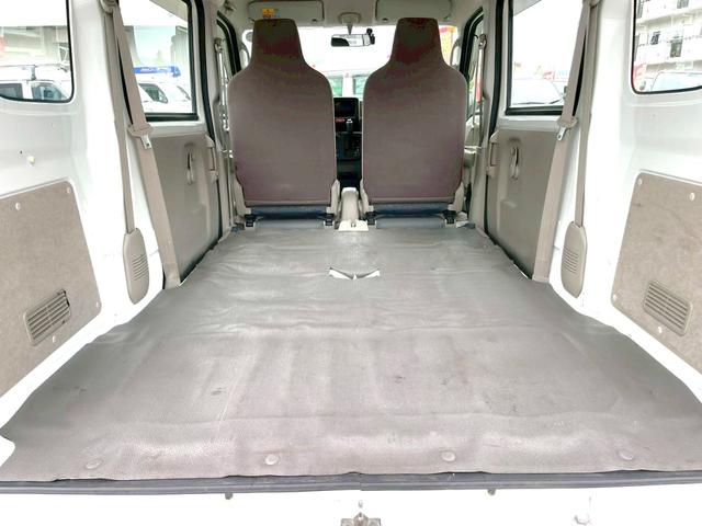 ＮＶ１００クリッパーバン ＤＸ　タイミングチェーン　オートギアシフト　ハイルーフ　軽バン　軽箱　積載量３５０ｋｇ　パワステ　エアコン　エアバック　４人乗り（34枚目）