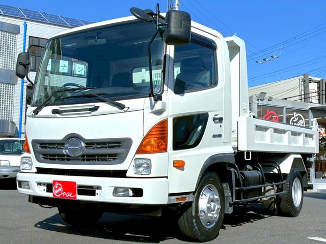 ヒノレンジャー ダンプ　４．０ｔ　積載３．６０ｔダンプ　高床　電格ミラー　パワーステアリング　パワーウィンドウ　エアバック　エアコン　走行距離６７３００ｋｍ（4枚目）