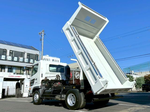ヒノレンジャー ダンプ　４．０ｔ　積載３．６０ｔダンプ　高床　電格ミラー　パワーステアリング　パワーウィンドウ　エアバック　エアコン　走行距離６７３００ｋｍ（8枚目）