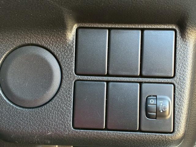 アルト VP VP(4名) キーレス タイミングチェーン 5速オートギアシフト 黒ナンバー可 貨物 バン パワステ エアコン エアバック 積載量200kg 軽バン 営業車に ちょい乗り(31枚目)