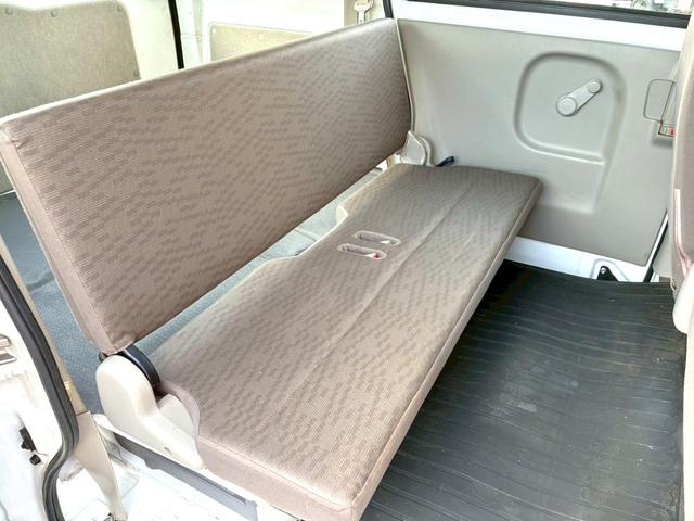 スクラム PA レーダーブレーキ 衝突軽減ブレーキ 軽バン 箱バン タイミングチェーン 5AGS 横滑り防止装置 積載350kg 乗車定員4名 パワステ エアコン エアバック(27枚目)