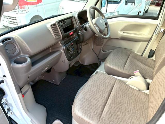 エブリイ PA 2nd発進 2速発進 タイミングチェーン パワーステアリング エアバック エアコン 走行距離23000km 軽バン 軽箱 ハイルーフ 積載量350kg 乗車定員4名(28枚目)