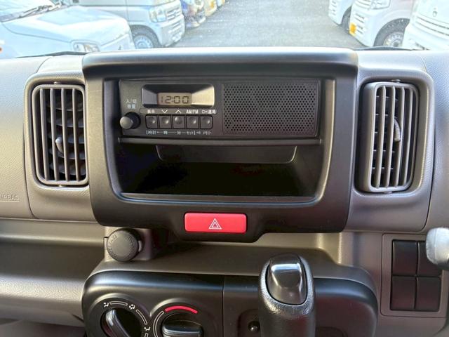 エブリイ PA 2nd発進 2速発進 タイミングチェーン パワーステアリング エアバック エアコン 走行距離23000km 軽バン 軽箱 ハイルーフ 積載量350kg 乗車定員4名(32枚目)