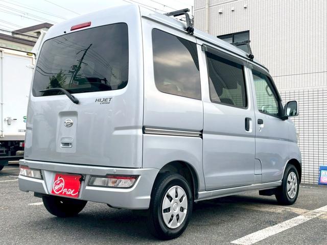 ハイゼットカーゴ クルーズＳＡＩＩＩ　ＥＴＣ　バックカメラ　キーレス　衝突被害軽減ブレーキ　横滑り防止装置　オートマチックハイビーム　電動格納ミラー　アイドリングストップ付　ＡＢＳ　タイミングチェーン　パワーウインドウ　軽バン　軽箱（13枚目）