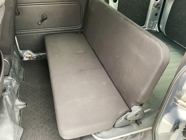 ハイゼットカーゴ クルーズＳＡＩＩＩ　ＥＴＣ　バックカメラ　キーレス　衝突被害軽減ブレーキ　横滑り防止装置　オートマチックハイビーム　電動格納ミラー　アイドリングストップ付　ＡＢＳ　タイミングチェーン　パワーウインドウ　軽バン　軽箱（24枚目）