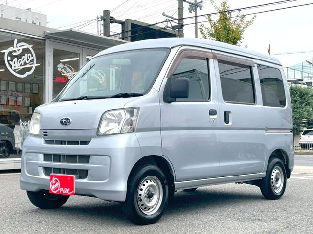 サンバーバン トランスポーター　キーレス　タイミングチェーン　パワーウインドウ　パワーステアリング　エアバック　エアコン　走行距離３２６００ｋｍ　軽バン　軽箱　ハイルーフ　積載量３５０ｋｇ　乗車定員４名（9枚目）