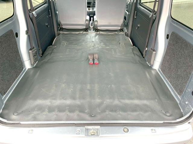 サンバーバン トランスポーター　キーレス　タイミングチェーン　パワーウインドウ　パワーステアリング　エアバック　エアコン　走行距離３２６００ｋｍ　軽バン　軽箱　ハイルーフ　積載量３５０ｋｇ　乗車定員４名（36枚目）