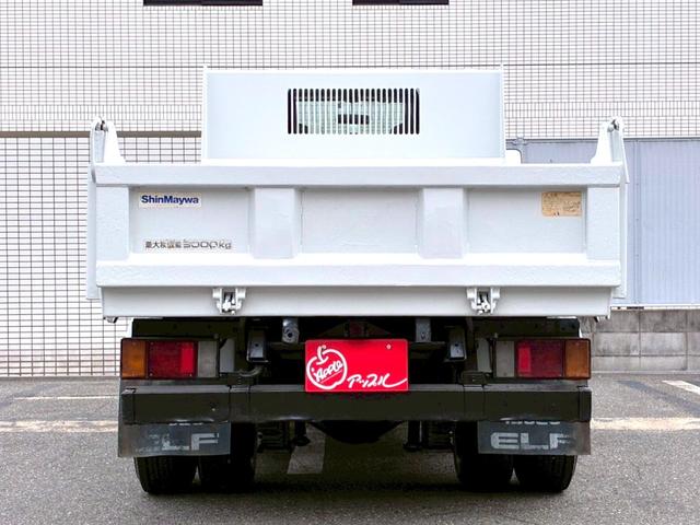 エルフトラック ３．０ｔ　ダンプ　低床　３．０ｔ　ダンプ　低床　キーレス　ＥＴＣ　パワーステアリング　パワーウィンドウ　エアバック　エアコン　燃料ディーゼルターボ（9枚目）