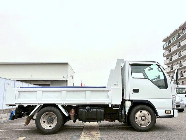 エルフトラック ３．０ｔ　ダンプ　低床　３．０ｔ　ダンプ　低床　キーレス　ＥＴＣ　パワーステアリング　パワーウィンドウ　エアバック　エアコン　燃料ディーゼルターボ（12枚目）