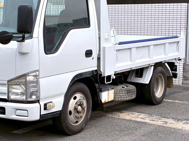 エルフトラック ３．０ｔ　ダンプ　低床　３．０ｔ　ダンプ　低床　キーレス　ＥＴＣ　パワーステアリング　パワーウィンドウ　エアバック　エアコン　燃料ディーゼルターボ（16枚目）