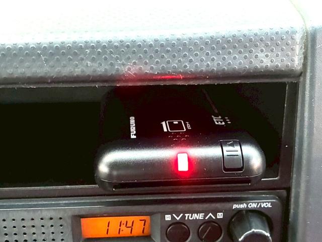 エルフトラック ３．０ｔ　ダンプ　低床　３．０ｔ　ダンプ　低床　キーレス　ＥＴＣ　パワーステアリング　パワーウィンドウ　エアバック　エアコン　燃料ディーゼルターボ（24枚目）