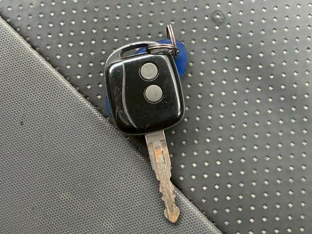 エルフトラック ３．０ｔ　ダンプ　低床　３．０ｔ　ダンプ　低床　キーレス　ＥＴＣ　パワーステアリング　パワーウィンドウ　エアバック　エアコン　燃料ディーゼルターボ（25枚目）