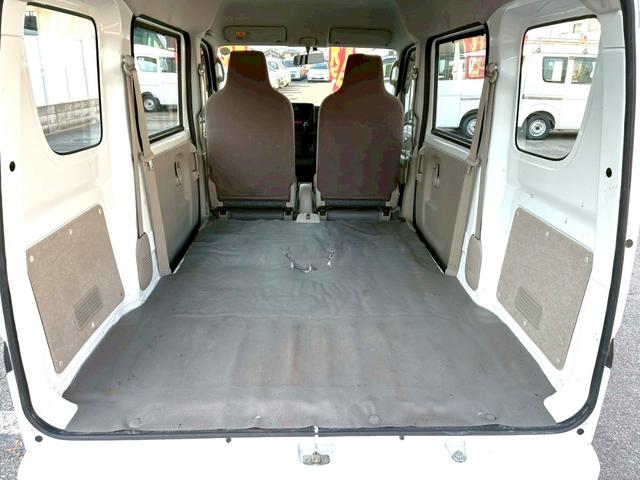 スクラム ＰＡ　ＥＴＣ　タイミングチェーン　ＡＢＳ　パワーステアリング　エアバック　エアコン　走行距離２１９００ｋｍ　軽バン　軽箱　ハイルーフ　積載量３５０ｋｇ　乗車定員４名（34枚目）