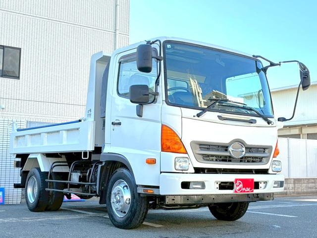 ヒノレンジャー ダンプ　４．０ｔ（積載量３．６０ｔ）ダンプ　高床　電動格納ミラー　パワーステアリング　パワーウィンドウ　エアバック　エアコン　走行距離７５０００ｋｍ（14枚目）