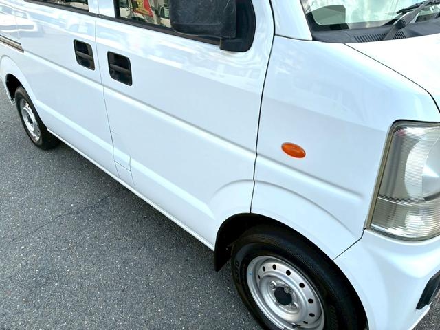 スクラム ＰＣ　４ＷＤ　ナビ　ＴＶ　ドライブレコーダー　キーレス　タイミングチェーン　ＡＢＳ　パワーウインドウ　パワーステアリング　エアバック　エアコン　走行距離５０３００ｋｍ　軽バン　軽箱　積載量３５０ｋｇ（16枚目）