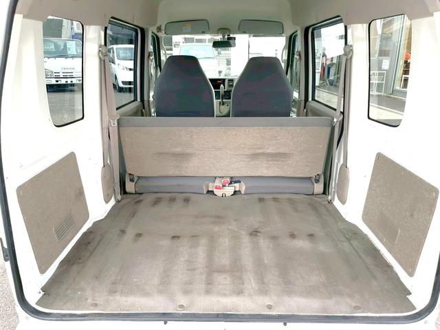 エブリイ ＰＣ　キーレス　タイミングチェーン　ルーフキャリア付　パワーウインドウ　パワーステアリング　エアバック　エアコン　走行距離１１４１００ｋｍ　軽バン　軽箱　ハイルーフ　積載量３５０ｋｇ　乗車定員４名（33枚目）